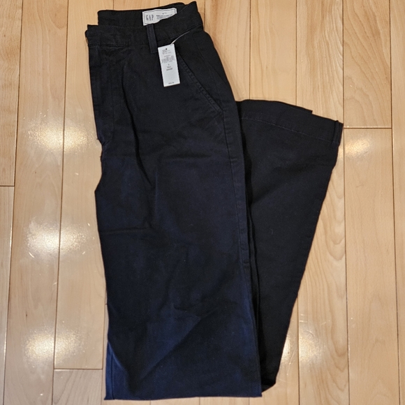 Gap Flare Khakis (TALL) - Picture 4 of 5